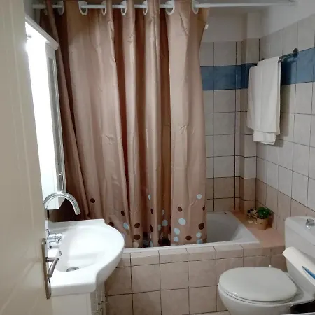 Panagos Quiet Hidden Apartment *